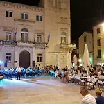 Agora * Zadar