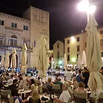Agora Apartment *