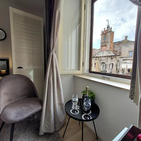 Agora Apartmán *